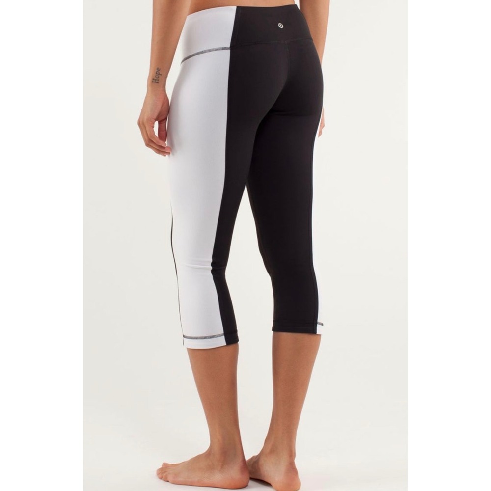 Lululemon Wunder Under Crop Bonded Stripe Black White Leggings Sz 8